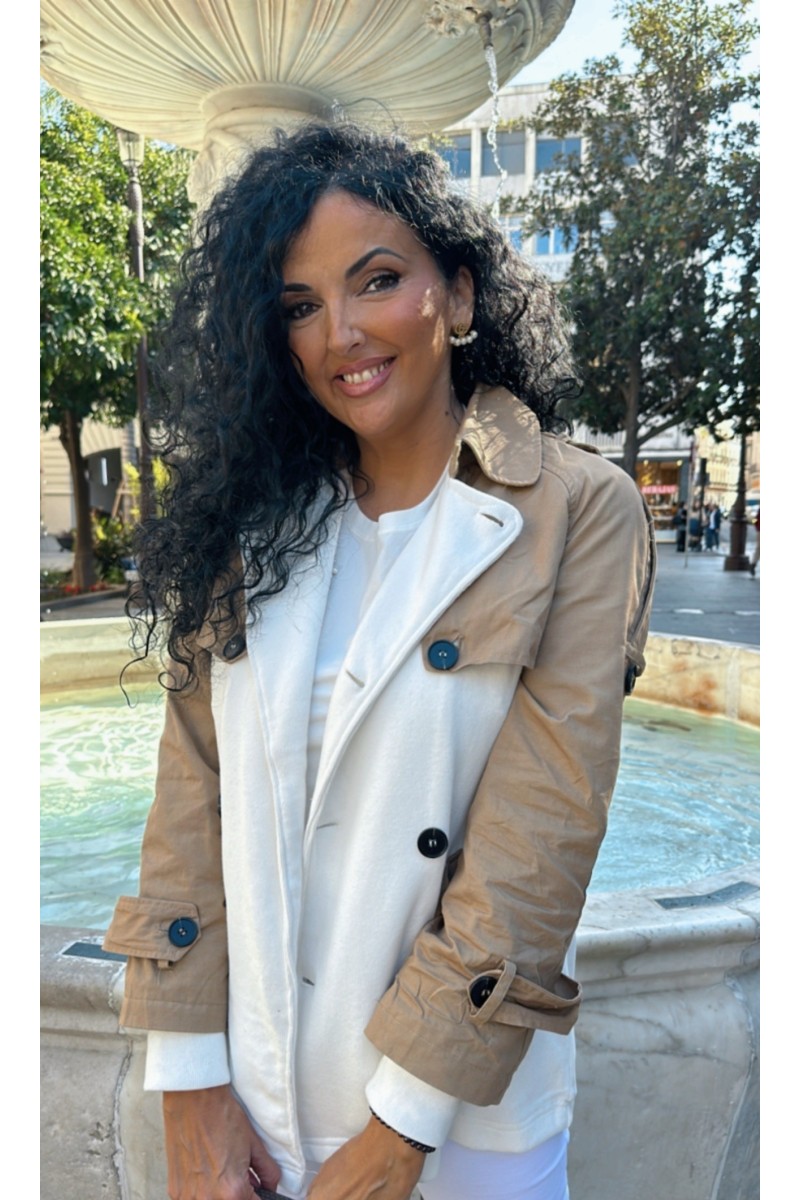Gabardina bianca