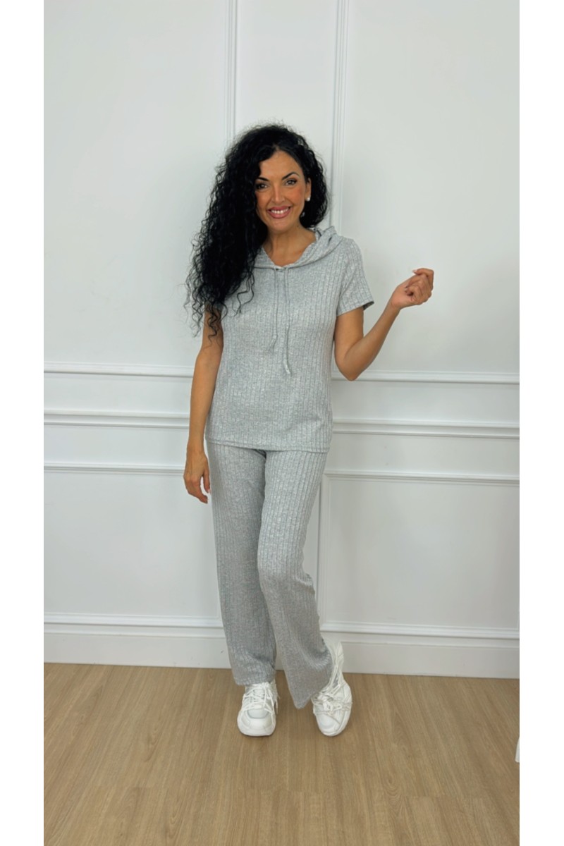 Conjunto confort natacha capucha Conjunto confort natacha capucha