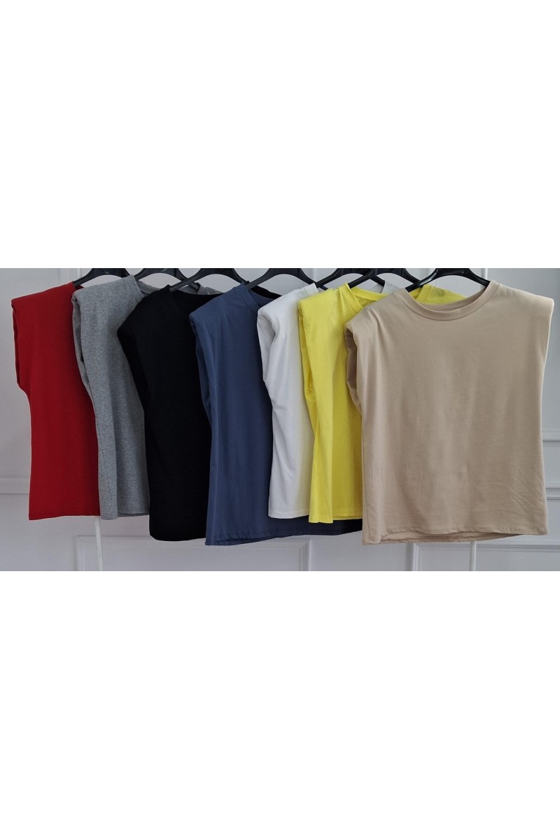 Camiseta hombreras
